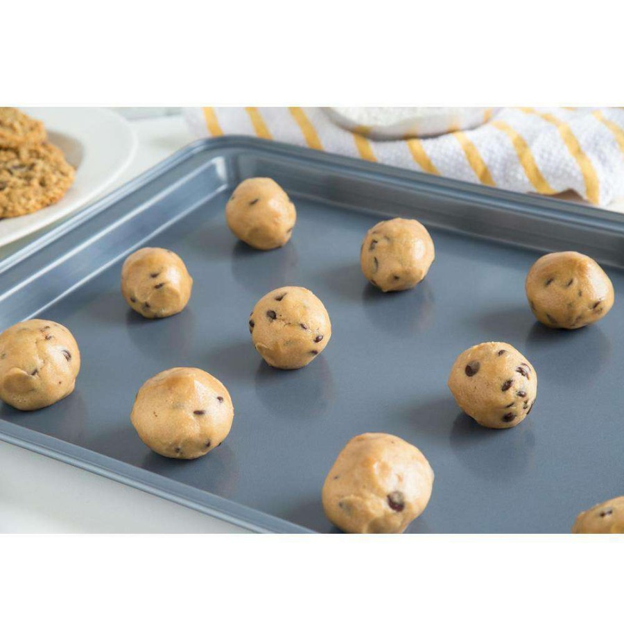 Baking Sheets * | 17 In. X 11 In. Preferred Non-Stick Cookie Pan By Fox Run